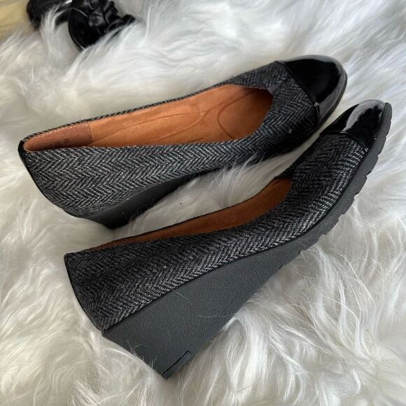 Hush Puppies cushioned comfort wedge style shoe, black/grey - Picture 7 of 10